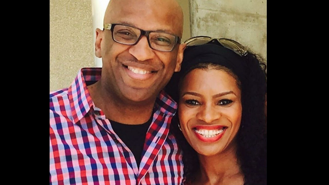 donnie mcclurkin and wife